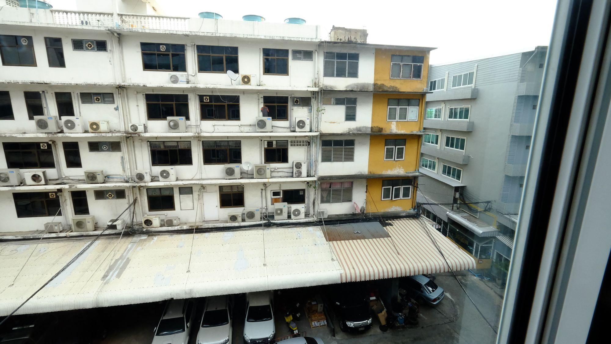 Spnplace Ratchada Bangkok Exterior photo
